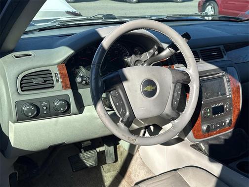 2009 Chevrolet Suburban 1500 LT2