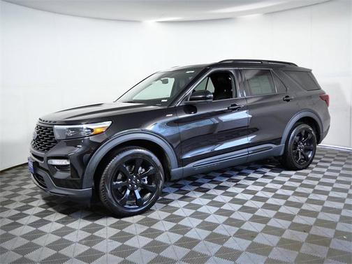 2022 Ford Explorer ST-Line