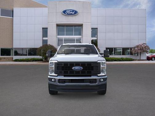 OXFORD WHITE 2026 Ford F-350 XL