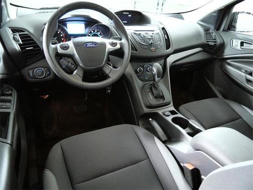 2016 Ford Escape S
