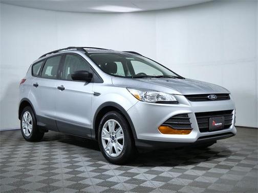 2016 Ford Escape S