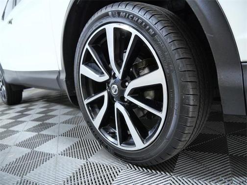 2018 Nissan Rogue Sport SL