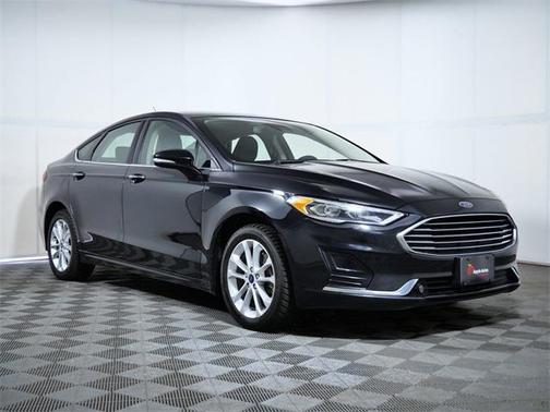 2020 Ford Fusion Energi Titanium