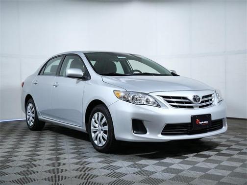 2013 Toyota Corolla LE