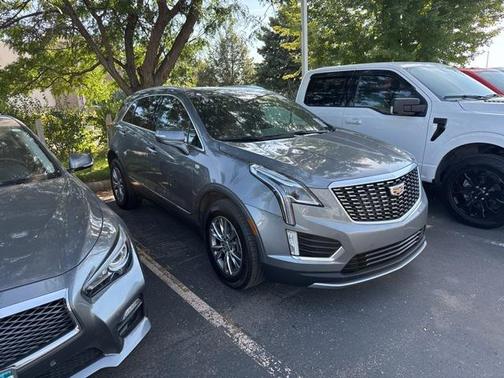 2022 Cadillac XT5 Premium Luxury