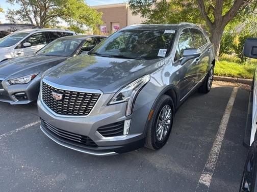 2022 Cadillac XT5 Premium Luxury