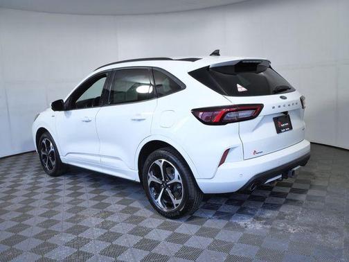 White Metallic 2024 Ford Escape ST-Line Select