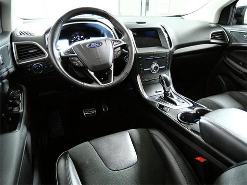 2018 Ford Edge Sport