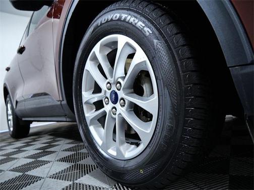 2021 Ford Escape SE