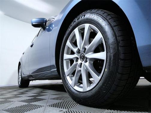 2017 Mazda Mazda6 Sport