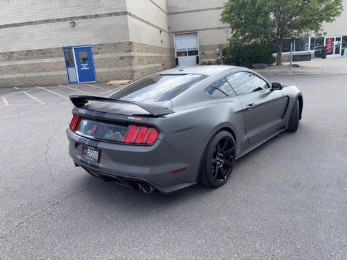 2018 Ford Shelby GT350 Base