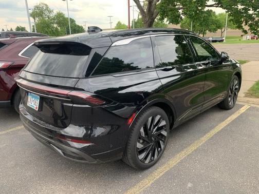 2024 Lincoln Nautilus Black Label