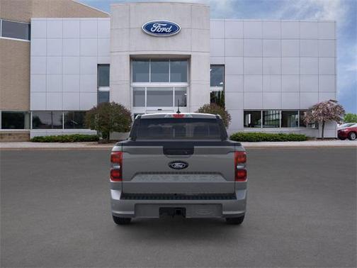 2025 Ford Maverick Lobo Standard