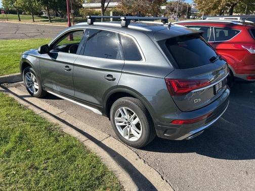 2022 Audi Q5 45 S line Premium