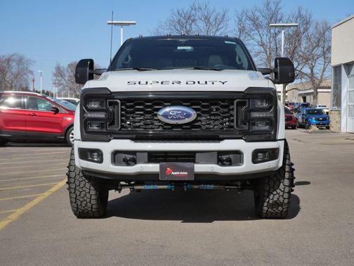 2025 Ford F-450 Platinum