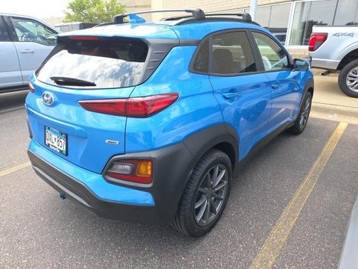 2020 Hyundai KONA SEL Plus