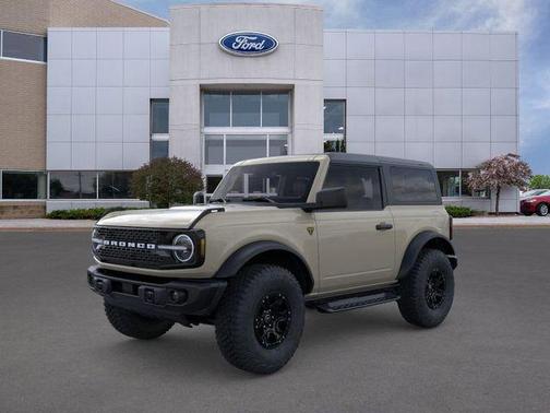 Desert Sand 2026 Ford Bronco Badlands
