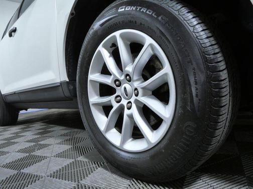 WHITE SUEDE 2013 Ford Edge SE
