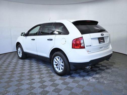 WHITE SUEDE 2013 Ford Edge SE