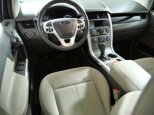 WHITE SUEDE 2013 Ford Edge SE