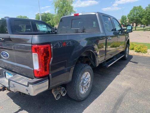 2017 Ford F-350 Lariat