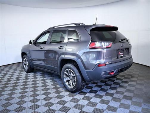 2020 Jeep Cherokee Trailhawk