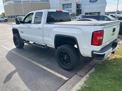 2017 GMC Sierra 1500 SLE