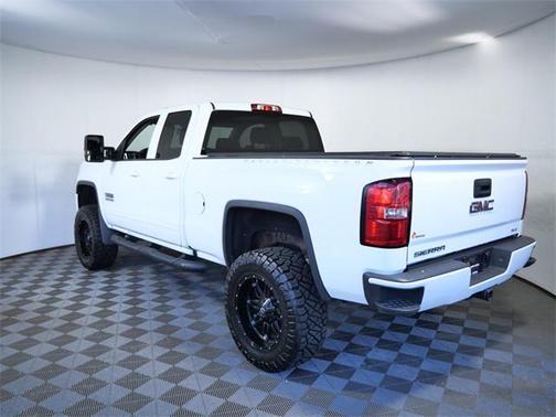2017 GMC Sierra 1500 SLE
