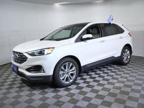 White Platinum Clearcoat Metallic 2019 Ford Edge Titanium
