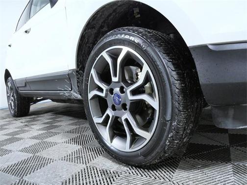 2020 Ford EcoSport SES