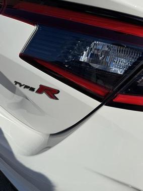 2025 Honda Civic Type R Base