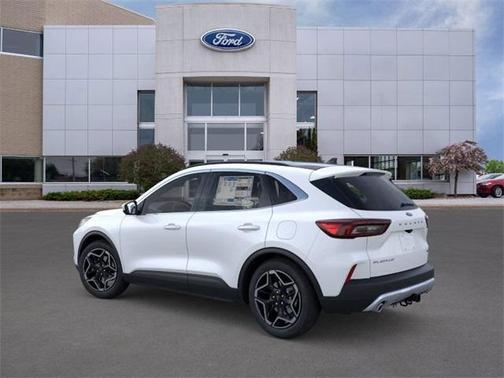 2026 Ford Escape Platinum