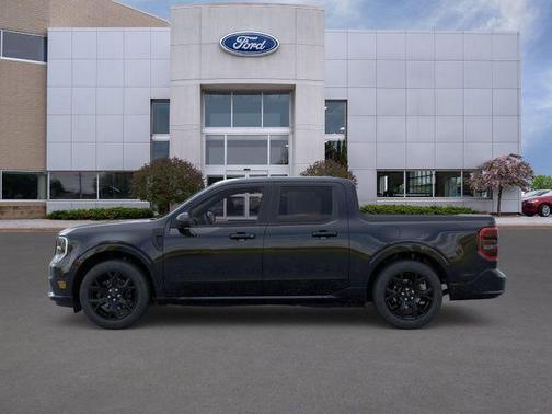 SHADOW BLACK 2026 Ford Maverick Lobo Standard