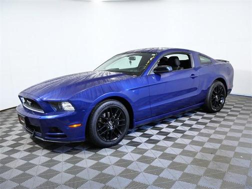 2014 Ford Mustang V6