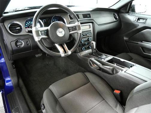 2014 Ford Mustang V6