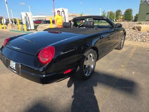 2002 Ford Thunderbird Base