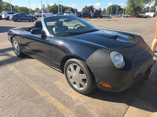 2002 Ford Thunderbird Base
