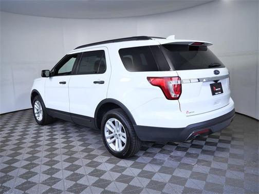 2017 Ford Explorer Base