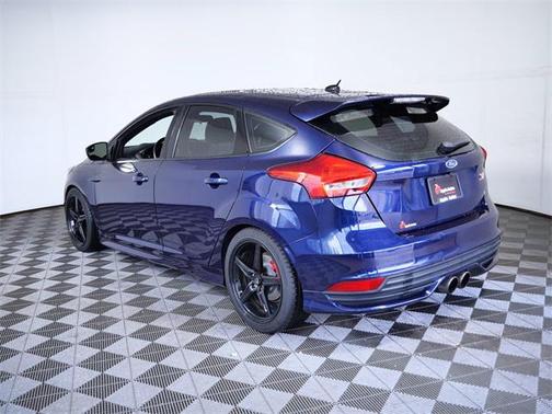 2017 Ford Focus ST 