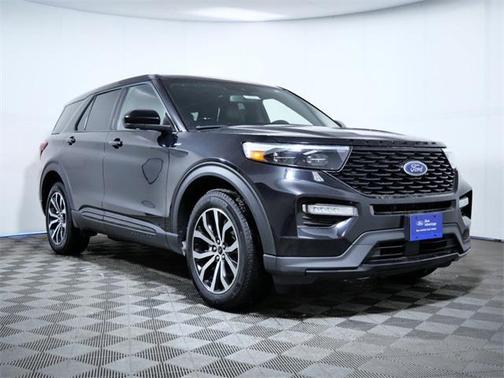 2022 Ford Explorer ST-Line