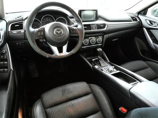 2016 Mazda Mazda6 i Sport