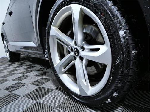 2019 Audi Q7 55 Prestige