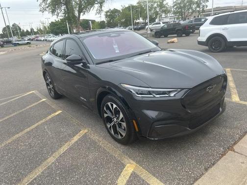 2021 Ford Mustang Mach-E Premium