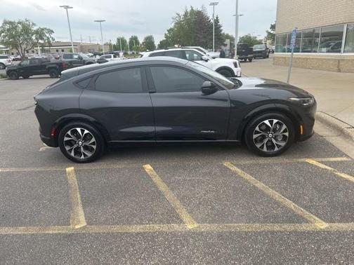 2021 Ford Mustang Mach-E Premium