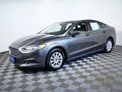 2016 Ford Fusion S