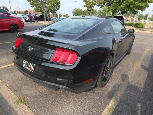 2020 Ford Mustang EcoBoost