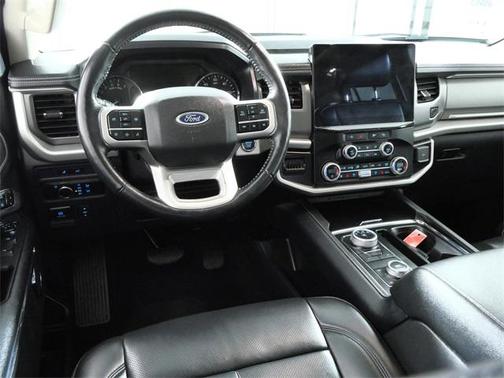 2023 Ford Expedition XLT