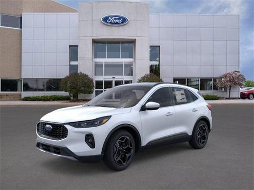 2026 Ford Escape Platinum