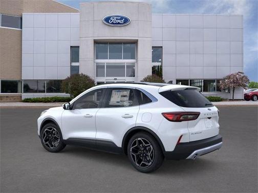 2026 Ford Escape Platinum