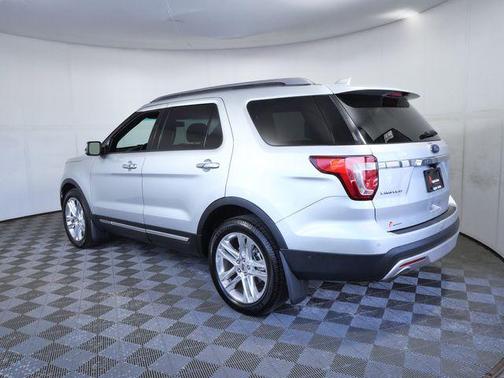 Ingot Silver 2017 Ford Explorer Limited